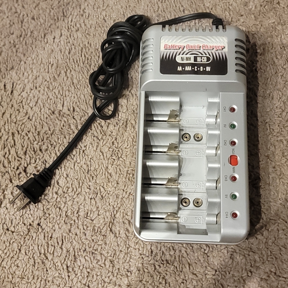 Chicago Electric Battery Charger